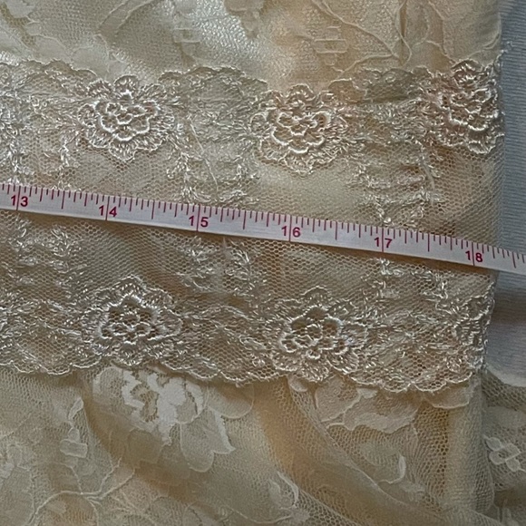 1930’s  Lace Wedding-dress, Downton Abby Style - Picture 16 of 16